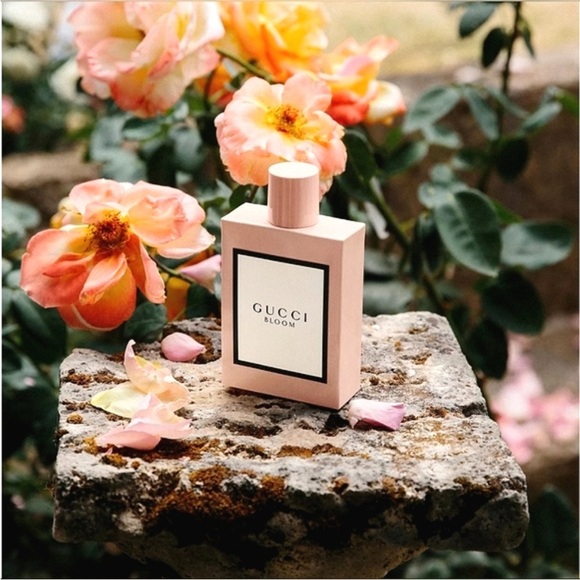 Gucci Bloom by Gucci Eau De Toilette Spray 1.6 oz NIB NWT - Picture 8 of 15